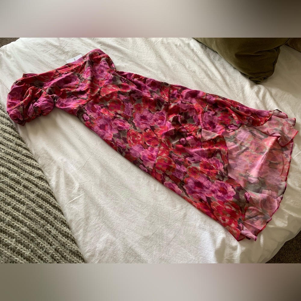 CLABELLE MIDI DRESS ONE SHOULDER RUFFLE TULIP HEM DRESS IN VIOLETTE BLUR FLORAL